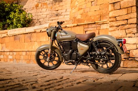 Legend Reborn Heres The New Royal Enfield Classic 350 The Global Indian Biking