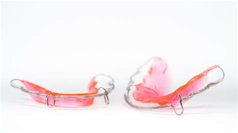 Do you use a dental retainer to keep your teeth in line? How to clean and care for your dental retainer - Cheadle ...