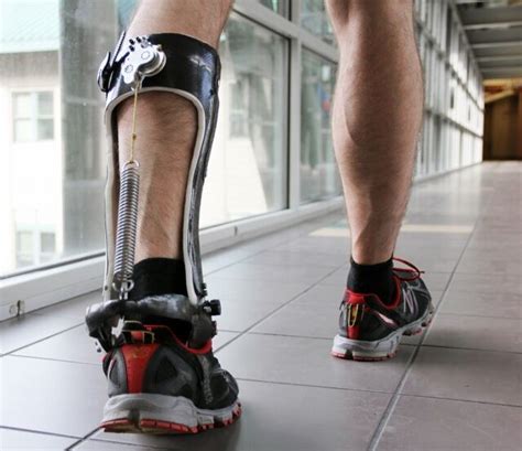 Lower Leg Exoskeleton Gives You A Boost When Walking