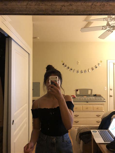 Brxkensavvi Girl Tumblr Cute Mirror Pic Mirror Selfies Snapchat Picture Profile