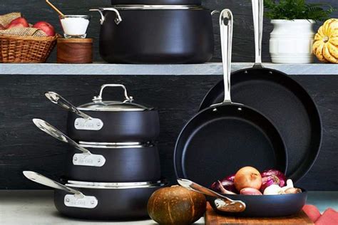 15 Best Non Stick Cookware Sets Your Buyers Guide 2021