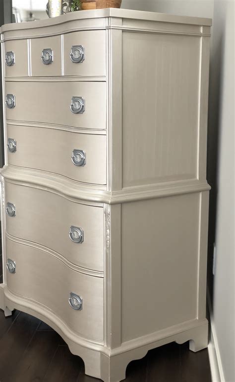 A Taste of Metallic Champagne | General Finishes 2018 Design Challenge