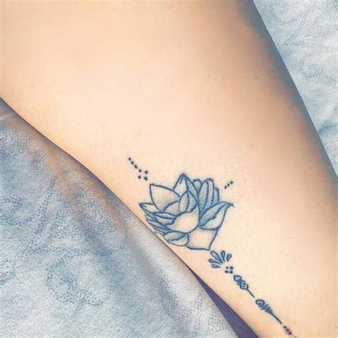 Flower Outline Tattoo Beautiful Flower Tattoo Designs Body Tattoo Art