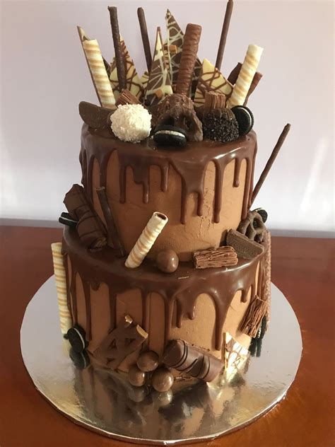 Pin By Maria Matchett On Cakes Of All Sizes Chocolate Drip Cake