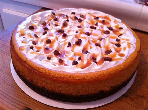 My Spiced Pumpkin Cheesecake With A Gingersnap Candied Pecan Crust So Good Spiced Pumpkin