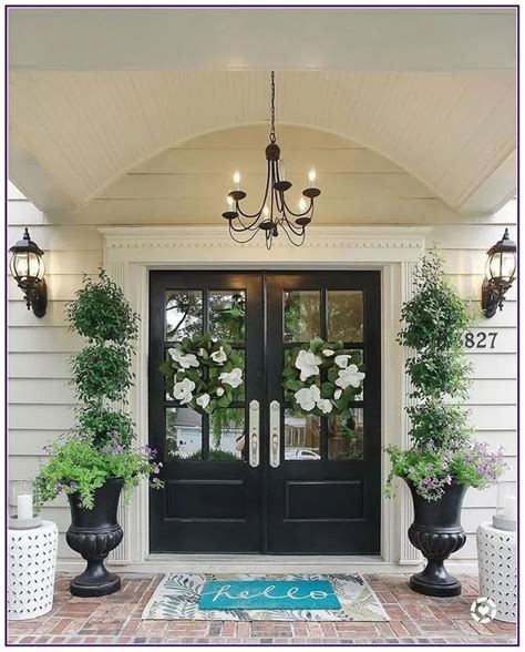 130 Gorgeous And Inviting Farmhouse Style Porch Decorating Ideas 39
