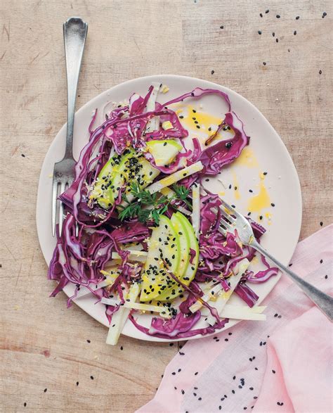 Les étapes de la recette : Épinglé par Larousse Cuisine sur Salades en 2020 (avec ...