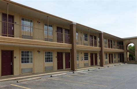 Guests enjoy the helpful staff. Red Roof Inn