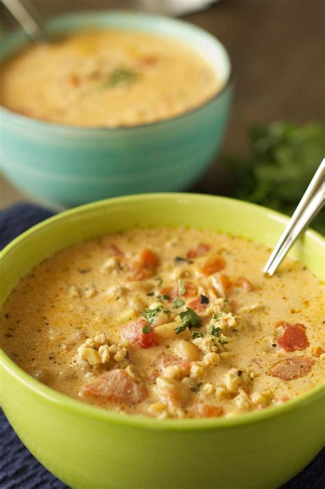 This easy slow cooker paleo jalapeno popper chicken chili recipe is perfect for fall, football games, and chili season! Slow Cooker Buffalo Chicken Chili | Slow Cooker Gourmet ...