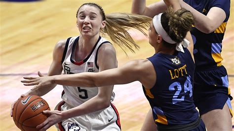Ncaa Tournament Freshman Paige Bueckers Has Uconn Poised For Title