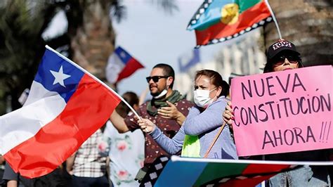 Chile Is At The Political Crossroads Social Renewal Or Decades Of