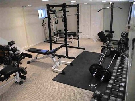 Free weights 10′ x 10′ home gym layout #2. Home Gym Design in St. Louis Basements | St. Louis ...