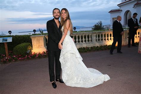 Heidi Klum Marries Tom Kaulitz For The Second Time On A Yacht In Capri セレブ ウエディング ドレススタイル