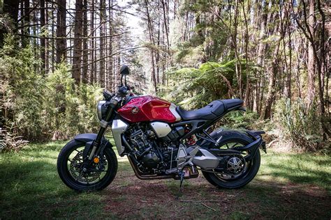 Honda is one of the top ranked motorcycle mileage: Honda Neo Sports Cafe CB1000R Ride Review | Return of the ...