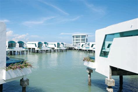 Located in port dickson, lexis hibiscus port dickson is on the beach. Port Dickson | Lexis Hibiscus Port Dickson + Coach ...