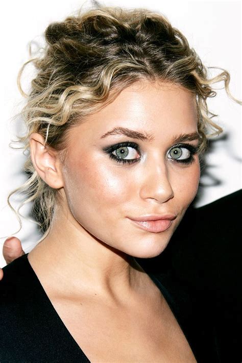Ashley olsen looks totally different as a brunette. These Are Hands Down Ashley Olsen's Best Hair Looks ...