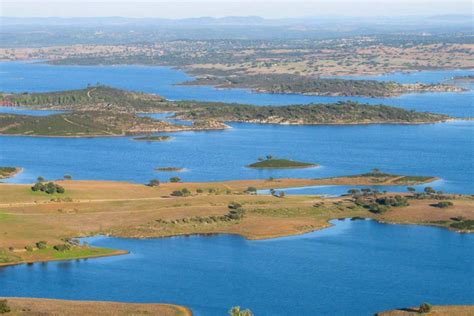 We did not find results for: Já foi inaugurada a terceira praia fluvial do Alqueva ...