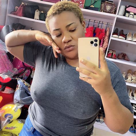 Nkechi Blessing Stuns Fans As She Goes Braless