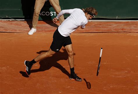 Argentina empata con kasajistán en córdoba ,nadia podoroska quedó al margen del torneo de miami Upsets continue as French Open fourth round begins