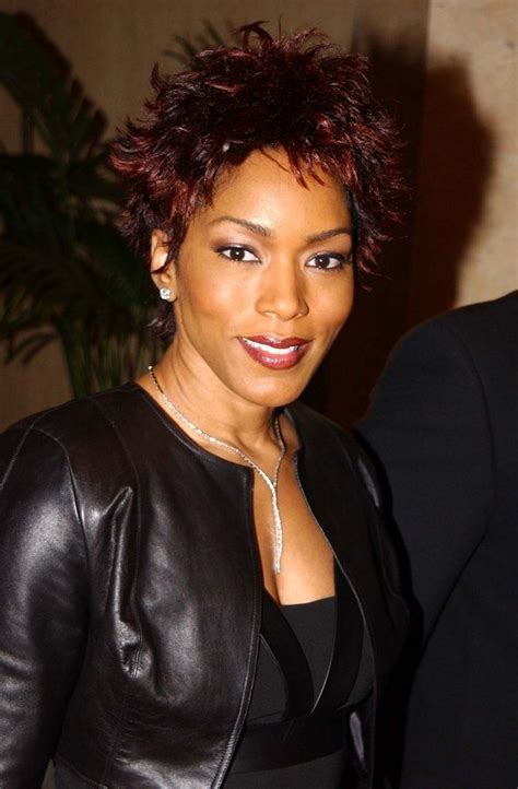 All The Times Angela Bassett Proved Age Ain T Nothin But A Number Angela Bassett African