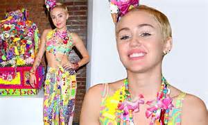 Miley Cyrus Debuts Dirty Hippie Installation At Jeremy Scott Nyfw