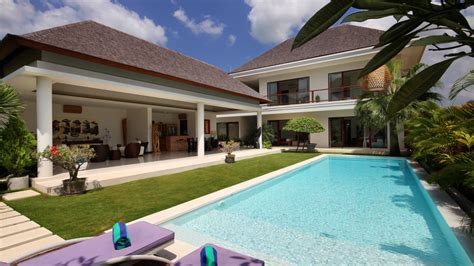 Villa Rindu In Canggu Bali 4 Bedrooms Best Price And Reviews