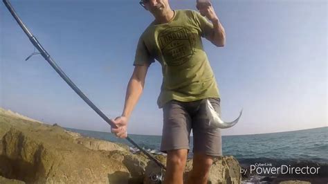Pesca Con Boya En El Mar Youtube
