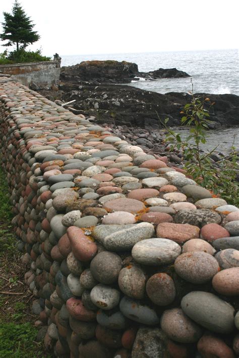 Best River Rock Stone Garden Decorating Ideas Design Corral