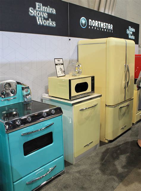 See more ideas about kitchen stove, vintage stoves, vintage appliances. Northstar vintage style kitchen appliances from Elmira ...