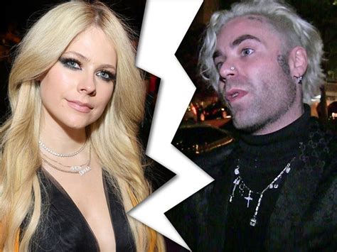 Avril Lavigne And Mod Sun Split Call Off Engagement