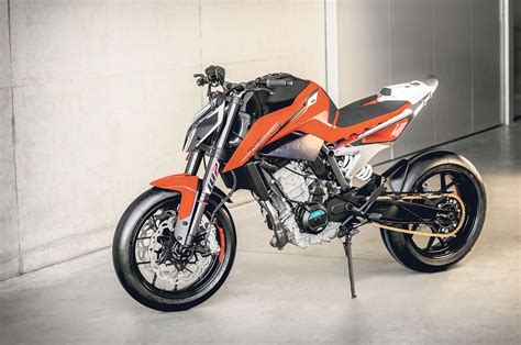 The Ktm Duke Prototype Is Here To Own The Middleweight Naked