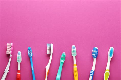 How Often Should You Be Replacing Your Toothbrush