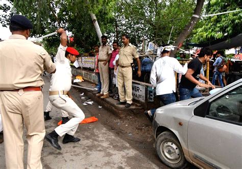 Police Thwarts Nsui Activists Demonstration