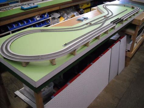 New N Scale Model Railroad Layout With Kato Unitrack Victoria City