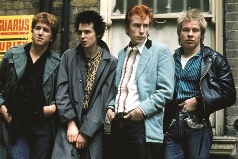 10 Things John Lydon Loves And Hates Punk 70s Punk Girls Series