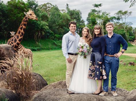 They wrote in the caption: Pin by Diana Osland on Steve and Terri Irwin and Family in 2020 | Celebrity weddings, Irwin ...