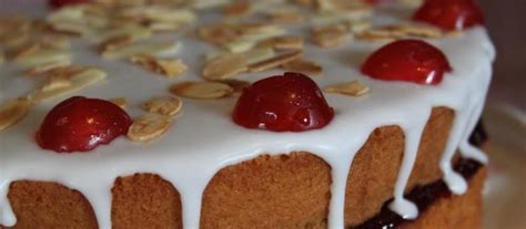 The Most Delicious Cake Ever Cherry Bakewell Cake Women Daily Magazine