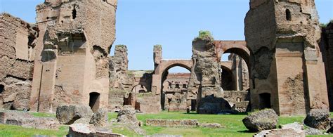 Les Thermes De Caracalla Une Immense Aire Arch Ologique Au C Ur De Rome
