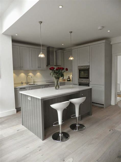 We are evolving our homes as spaces to be fulfilling, memorable and cabinets of curiosities. Planet Furniture: Beautiful Storm Grey Shaker Kitchen ...