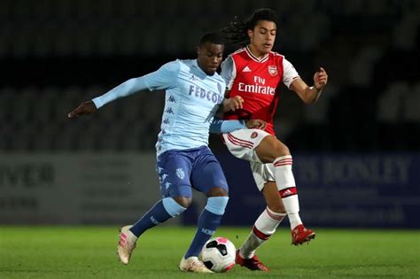 The gunners youngster is a graduate of the famed hale end academy and has. Arsenal rising star Miguel Azeez on why he models his game ...