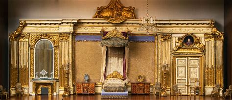 Check out everything this beautiful this was the king's bedroom, created by louis xiv in 1701, and was where he lived until his there were little signs with descriptions in every room, so every time i took a picture of a room. Stuart's Versailles Palace Part 2: Interiors