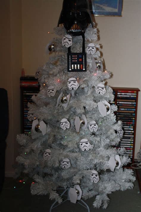 Herochan — Star Wars Christmas Tree By Secretspace My