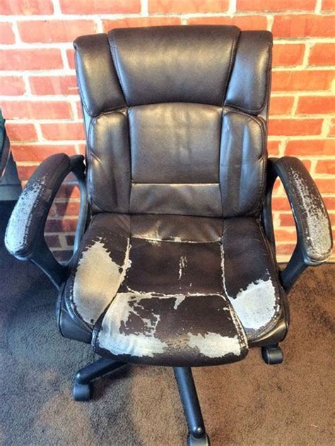 If everything has gone correctly, then this should expose the. How to Reupholster an Office Chair — The Mermaid's Den | Office chair makeover, Recover office ...