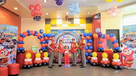 Rev Up For Jollibees New Exciting Party Theme Jollirace Gensan News