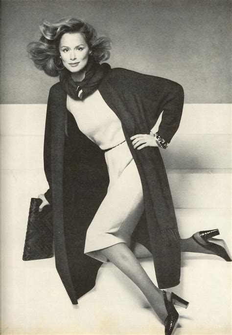 When Supermodels Ruled The World Vogue Us 1974 Lauren Hutton By