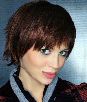 Highlights inspo for different hair lengths. Textured Short Auburn Hairstyle - My New Hair
