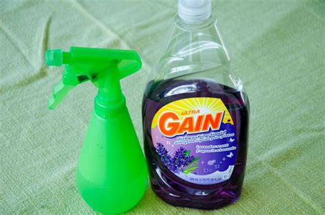 Make sure you mix this ant repellent spray over the sink — when you add baking soda to vinegar it creates a lot of foam! Effective DIY Ant Spray--This is hands-down, the most ...