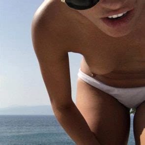 Meghan Markle Nude Leaked Pics New Uncensored Pics Prince Harry