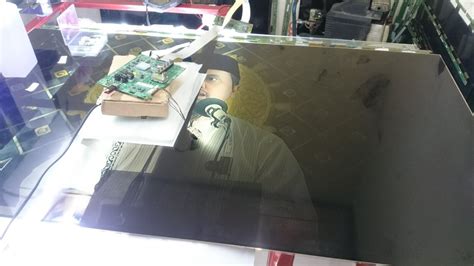 Layanan reparasi tv lcd, led, plasma tv avtronic service, memberikan pelayanan reparasi tv lcd, led dan plasma tv berbagai merk. Spesialis service tv LED: Layanan