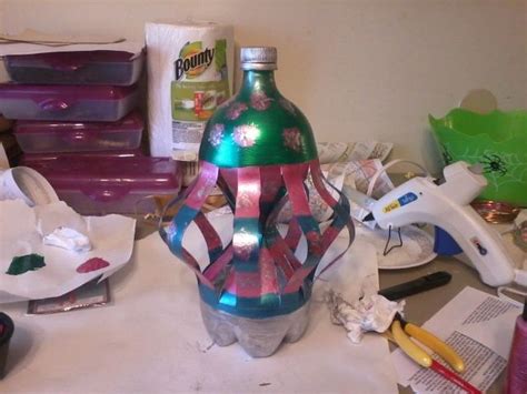 Whirly Gig Out Of A 2 Liter Bottle Bottle Crafts Craft Inspiration